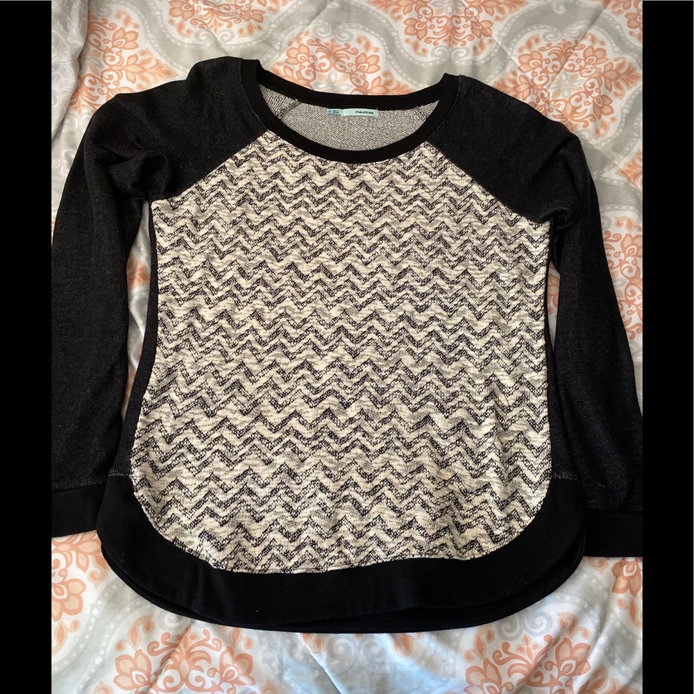 Women’s sweater